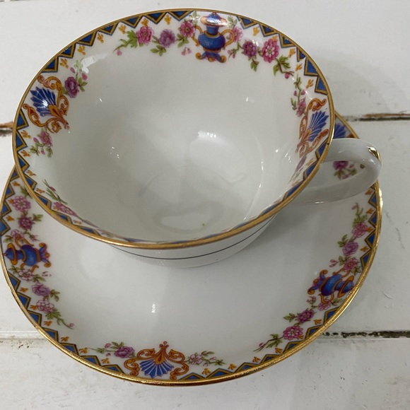 VTG LIMOGES FRANCE TEACUP AND SAUCER IN PATTERN GRR20 - Picture 5 of 12